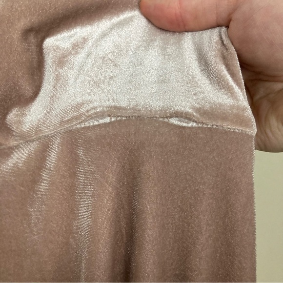 REVELRY Dawson Velvet Dress - Picture 13 of 16